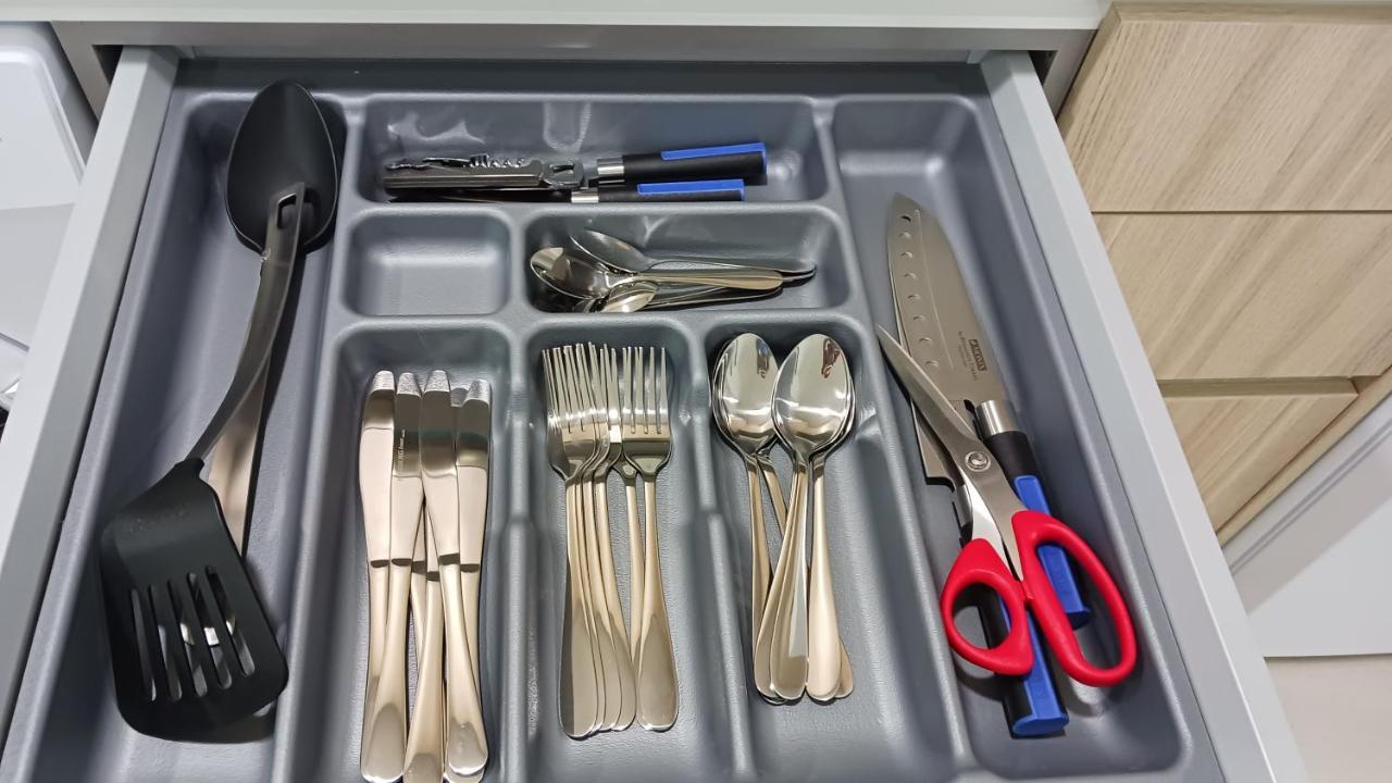 Fantastico Apartamento Trajano Parking Gratuito グラナダ エクステリア 写真